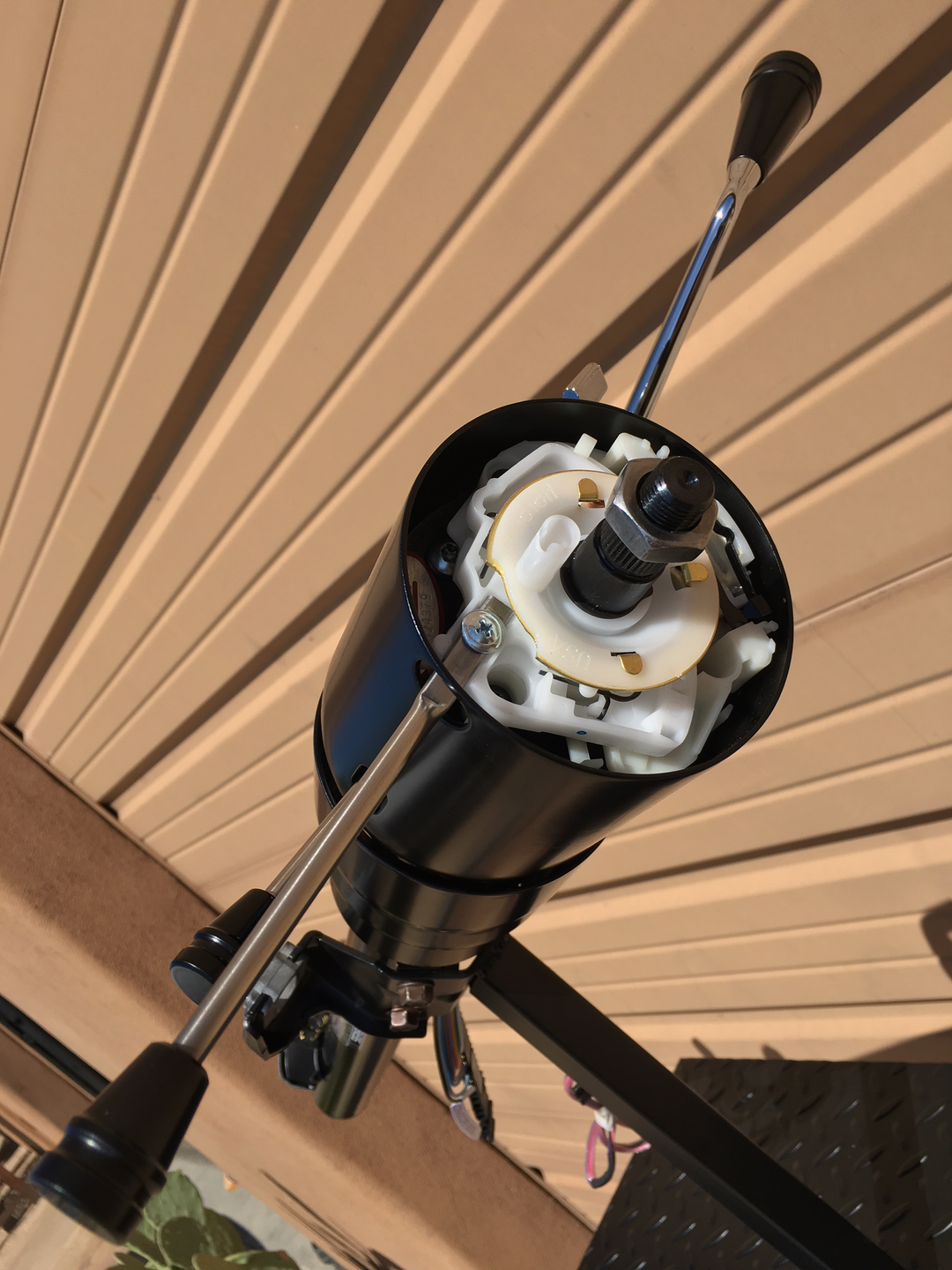 No ignition tilt shift 73-78 Syndicate Series by IDIDIT shortened steering column